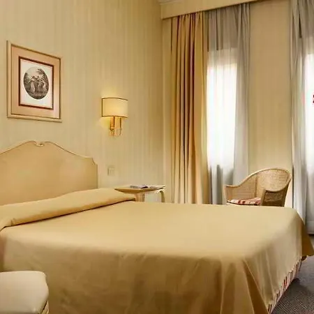 Ξενοδοχείο Doubletree By Hilton Monti Ρώμη