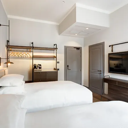 Doubletree By Hilton Monti 4*