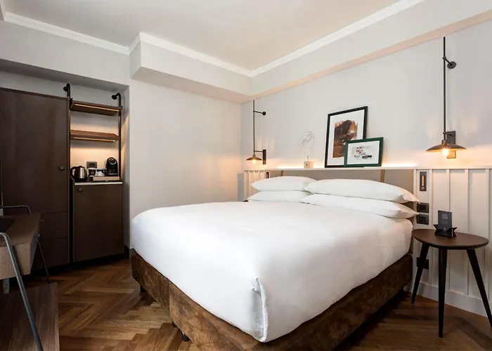 Doubletree By Hilton Monti 4*