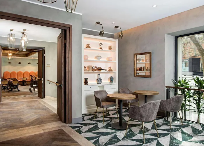 Doubletree By Hilton Monti Hotel