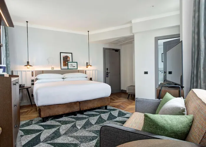 Hotel Doubletree By Hilton Monti 4*