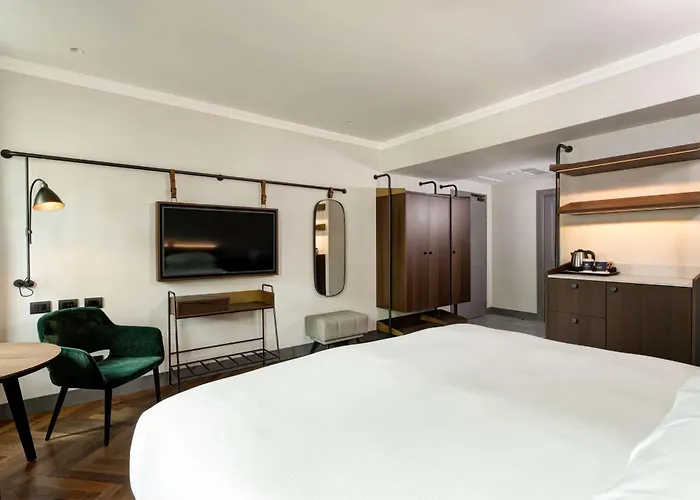 Hotel Doubletree By Hilton Monti Roma