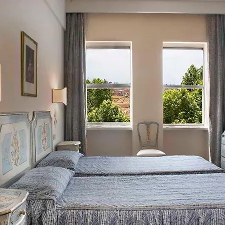 Doubletree By Hilton Monti Rome