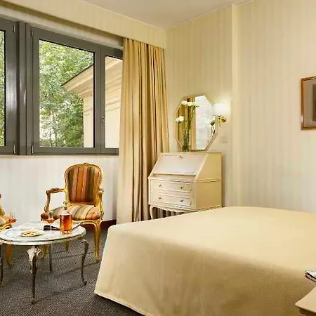 Hotel Doubletree By Hilton Monti Rome