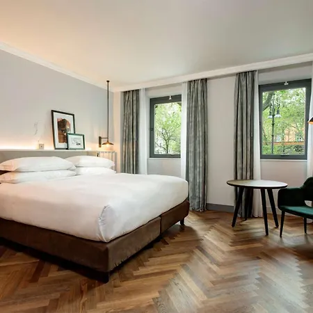 Doubletree By Hilton Monti Hotel Rome