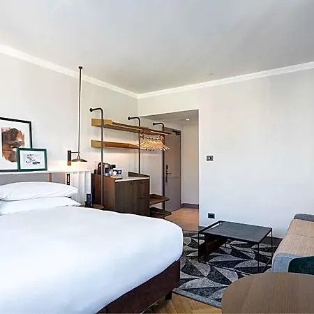 ホテル Doubletree By Hilton Monti