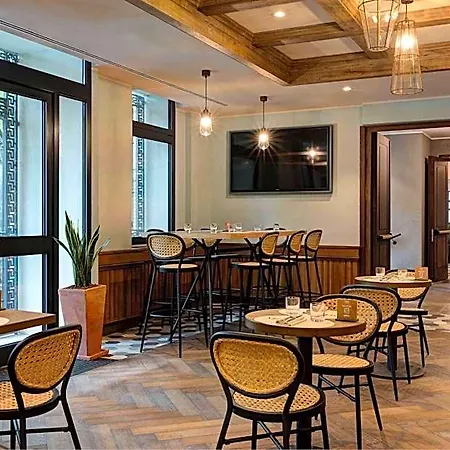 ホテル Doubletree By Hilton Monti