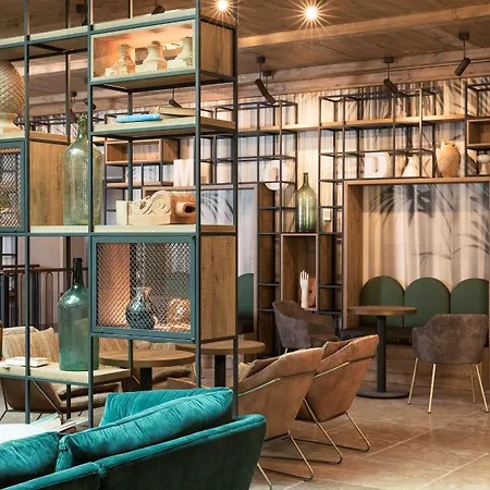 Doubletree By Hilton Monti Hotel