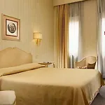 Hotel Doubletree By Hilton Monti Rome