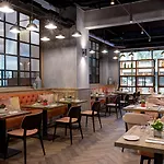 Hotel Doubletree By Hilton Monti