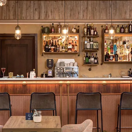 Hotel Doubletree By Hilton Monti Rom