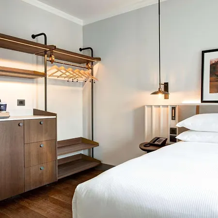 Hotel Doubletree By Hilton Monti Rom