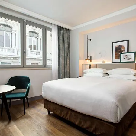 Doubletree By Hilton Monti 4*