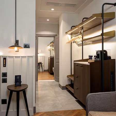 Doubletree By Hilton Monti Hotel Rome