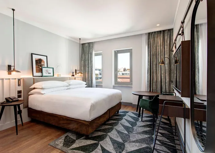 Doubletree By Hilton Monti 4* Rome